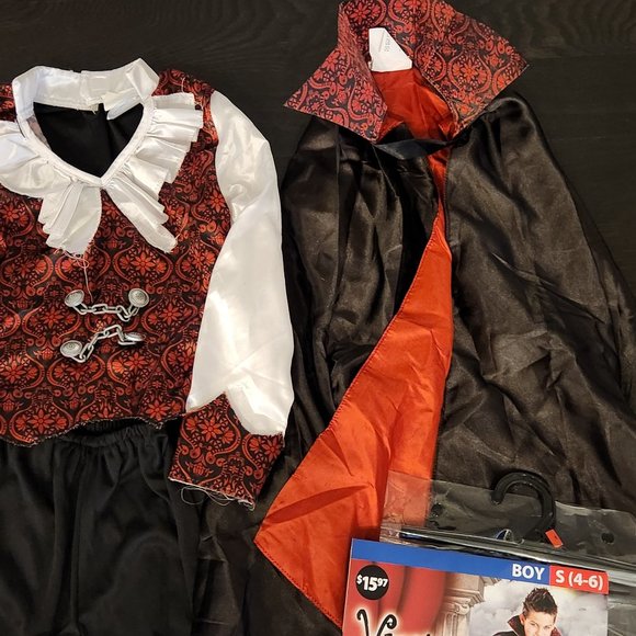 Halloween Costume - Vampire - Picture 3 of 10